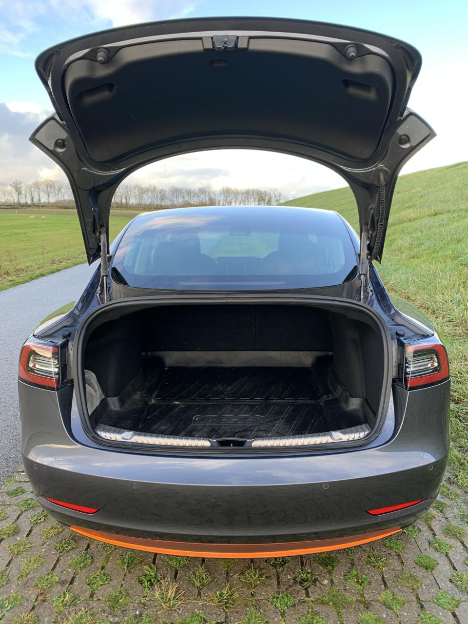 Tesla Model 3 premium Long Range AWD, 78 kWh, SOH 90%, ORG. NL 1E EIG.