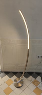 LED vloerlamp met dimmer, gebruikt, goede staat!
