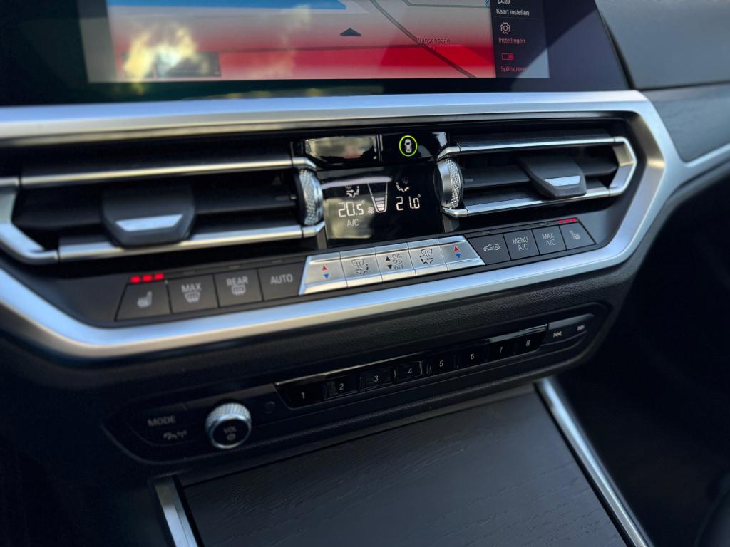 BMW 3-serie touring 330e m-sport * pano * acc * harman/ kardon