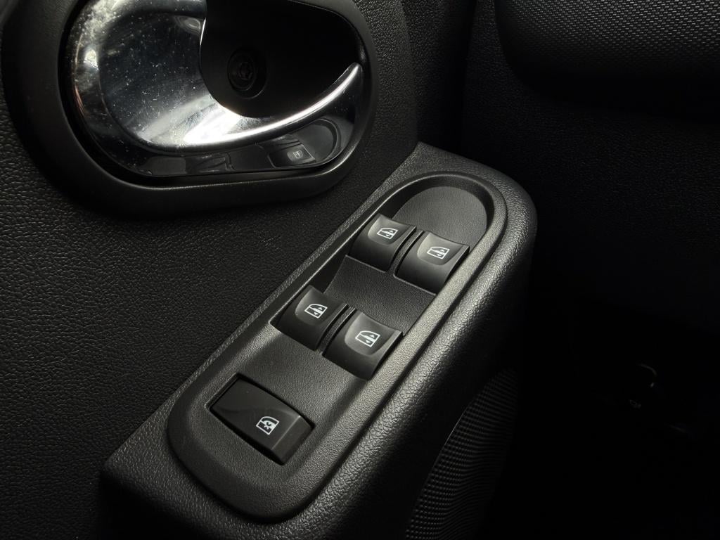 Dacia Duster 1.2 tce 4x2 blackshadow