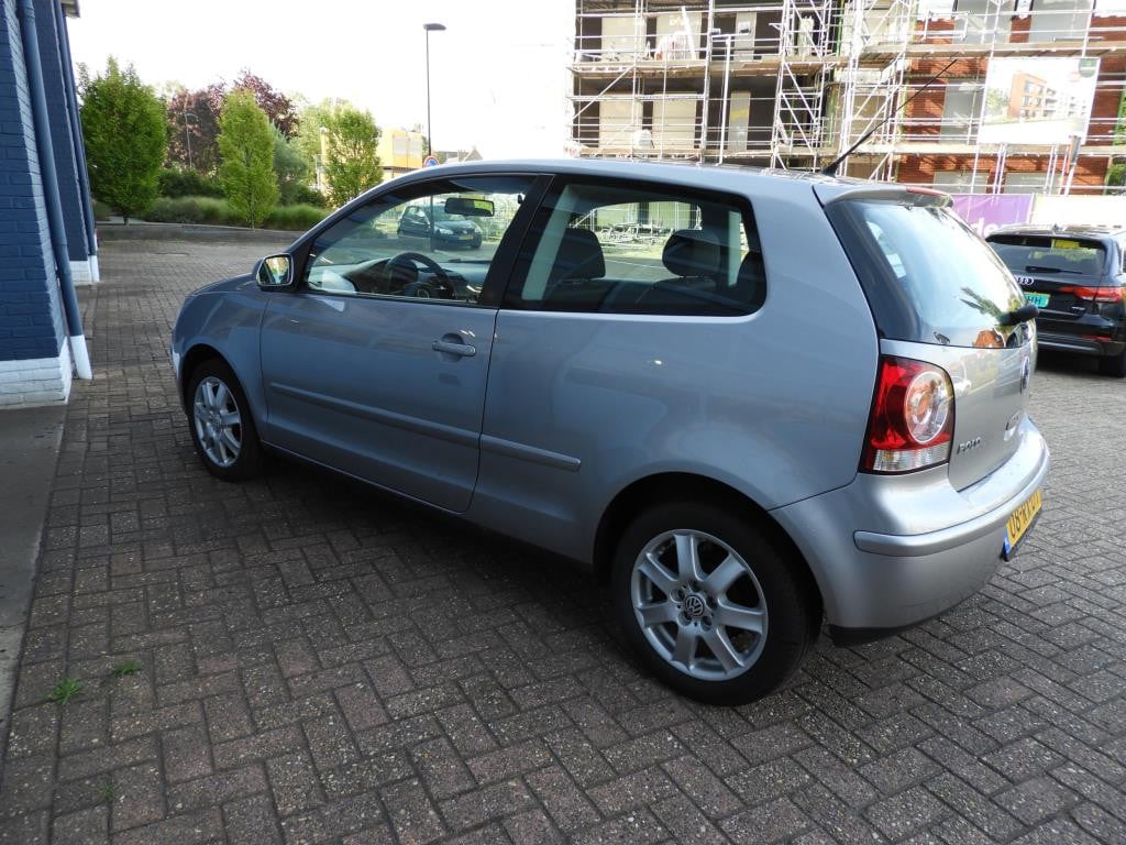 Volkswagen Polo 1.4-16v turijn