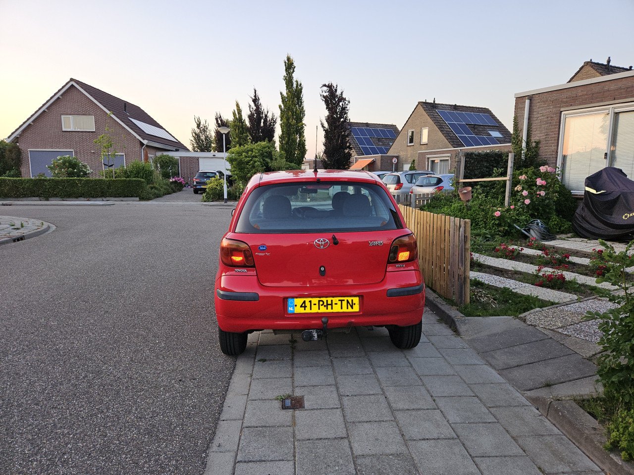 Toyota yaris 1.0 idols 2004