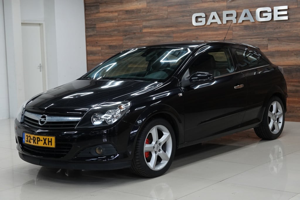 Opel Astra gtc 1.6 sport | cruise |