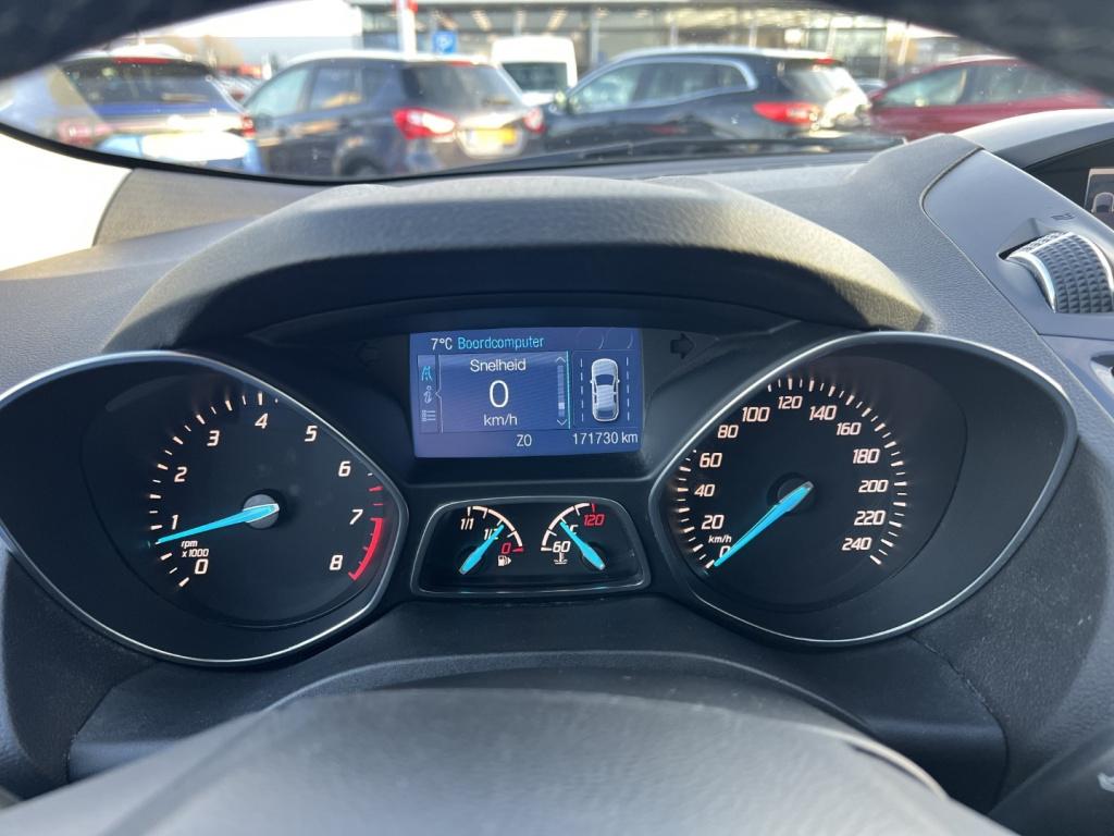 Ford Kuga 1.6 ecoboost 150pk 2wd titanum plus , trekhaak