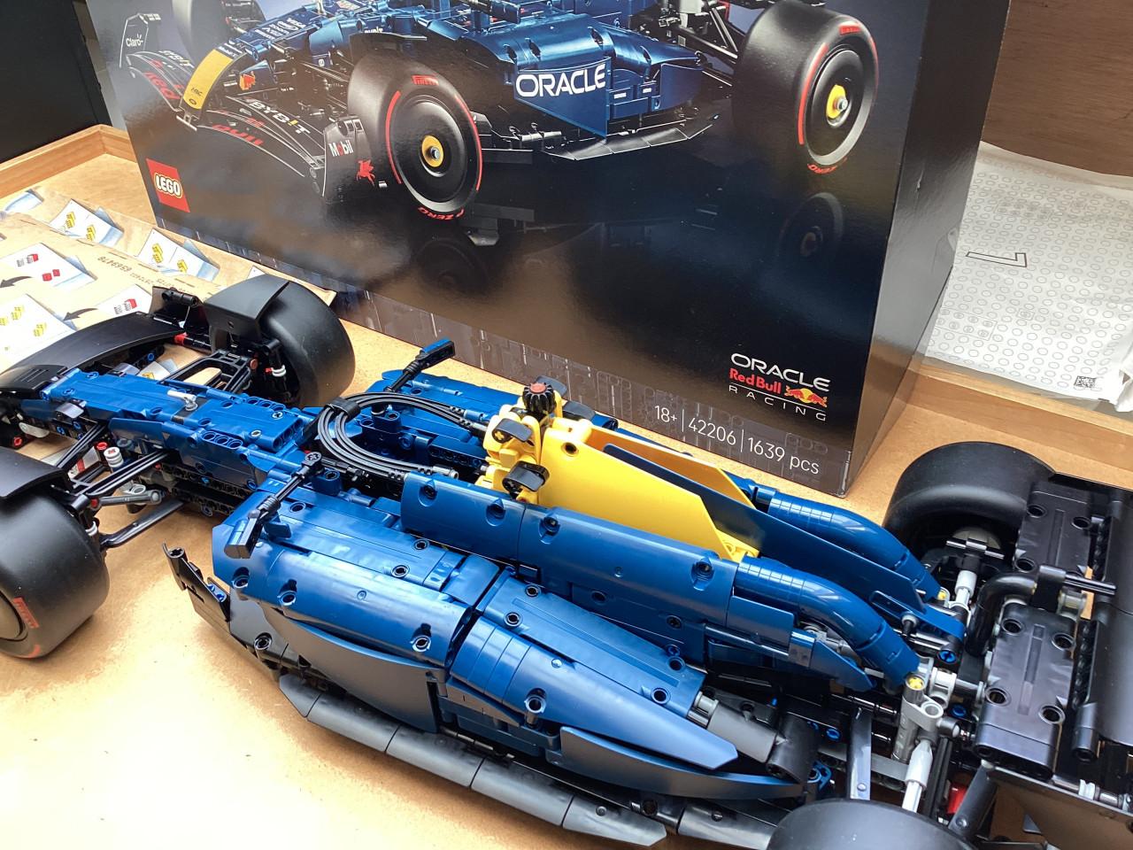 Lego Technic set 42206 Red Bull F1, nieuwstaat, 1x gebouwd.