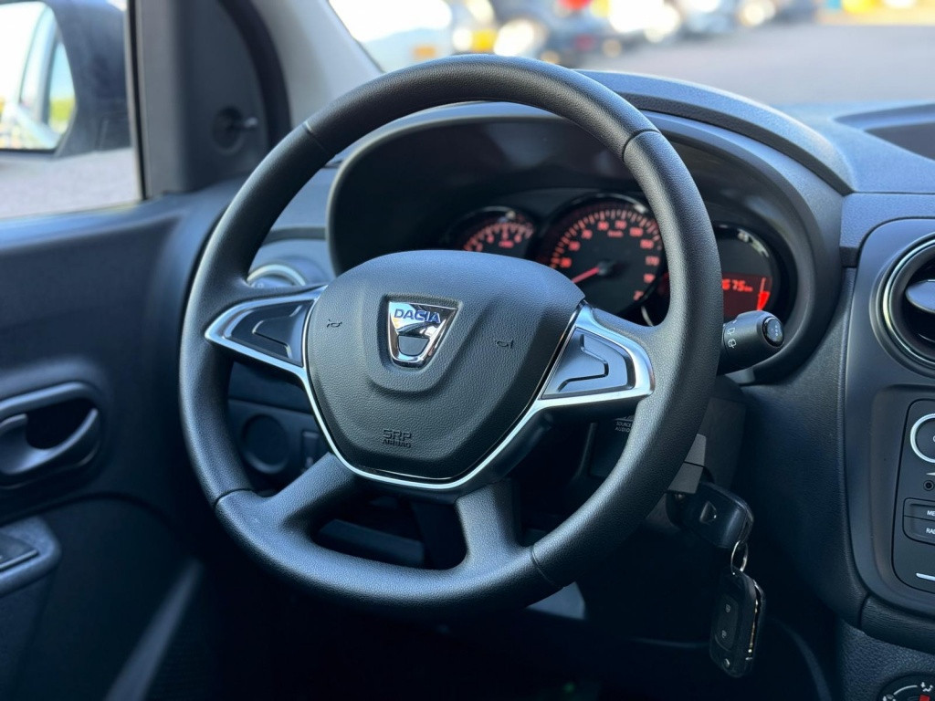 Dacia Lodgy 1.3 tce essent 7p.