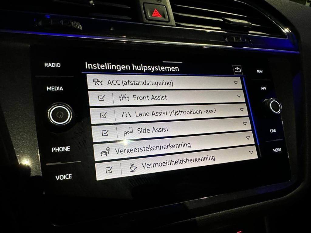 Volkswagen Tiguan 1.4 tsi ehybrid r-line business+ *pano*memory*sfeerverlic