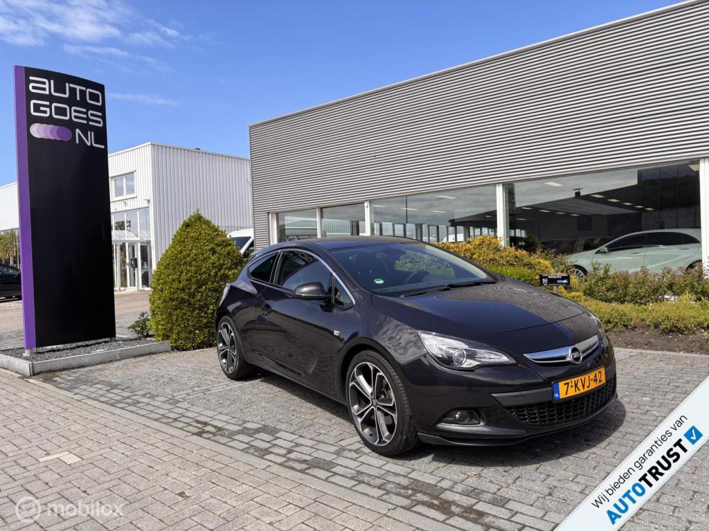Opel Astra gtc 1.4 turbo opc 20"