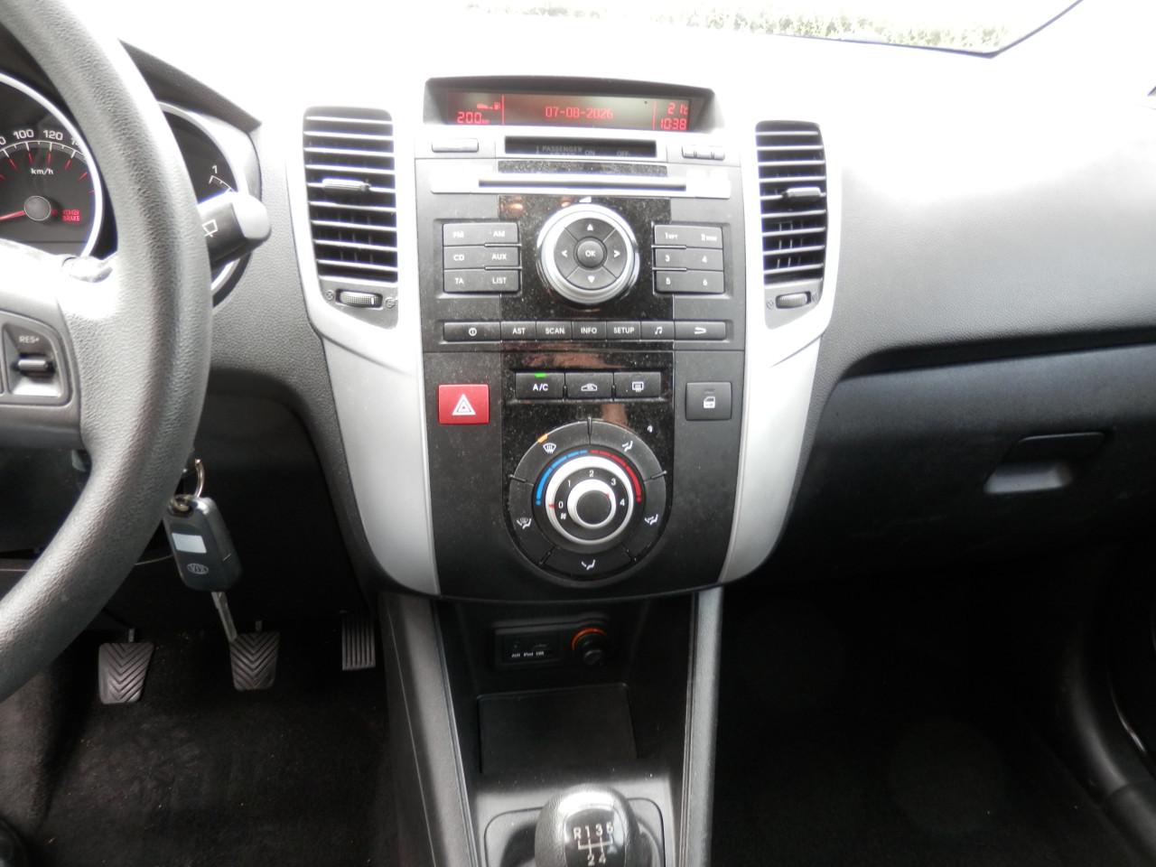 Auto Garant Biedt Aan: KIA Venga 1.4 CVVT Xtra