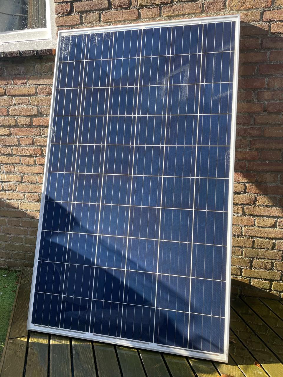Zonnepanelen 14 stuks met micro omvormers