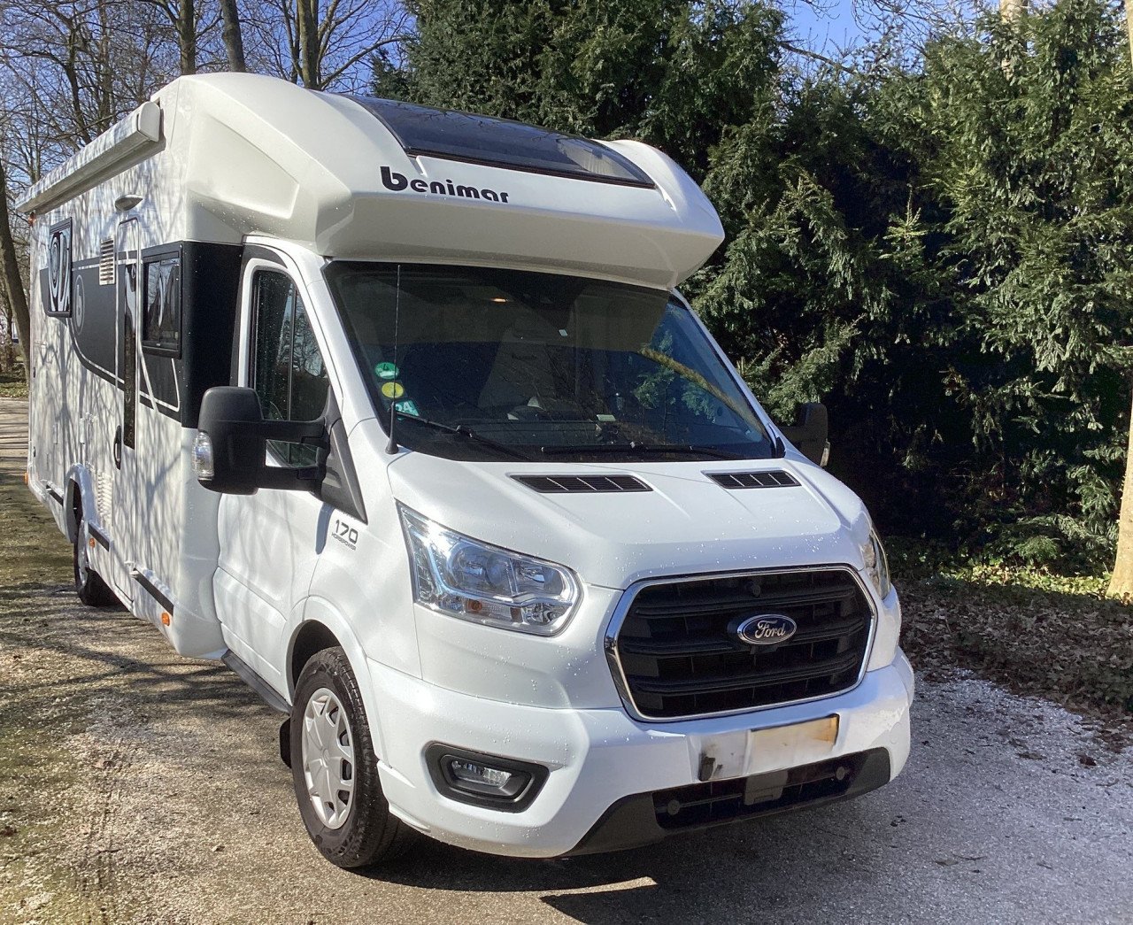 Benimar halfintegraal Tessoro 497 camper uit 2021