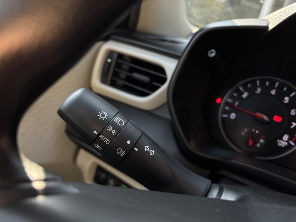 Suzuki Swift 1.2 comfort smart hybrid black orange edition/2250 korting