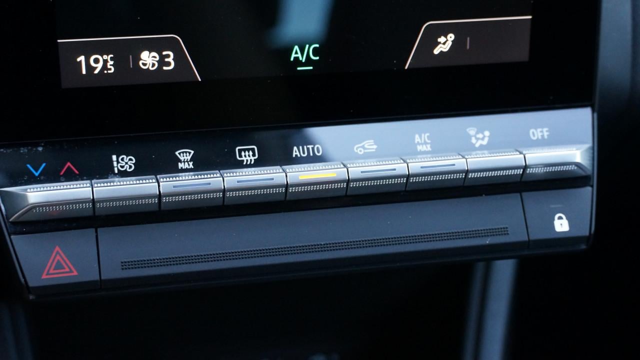 Renault Captur 1.6 E-Tech full hybrid 145 techno rijklaar incl garantie