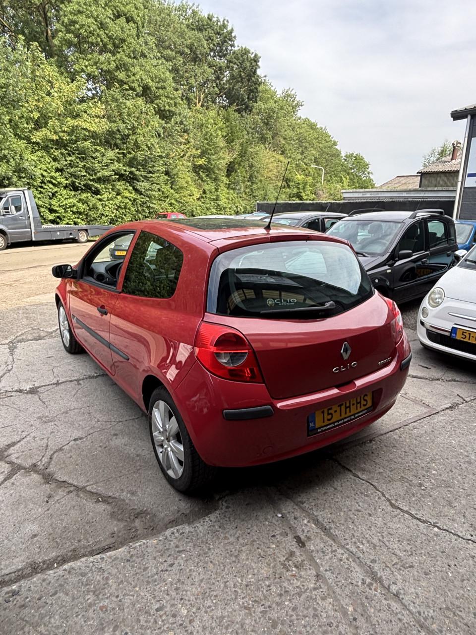 Renault Clio jaar apk
