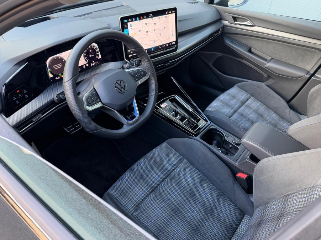 Volkswagen Golf 1.5 ehybrid gte 272pk | trekhaak | led mistlampen | iq ligh