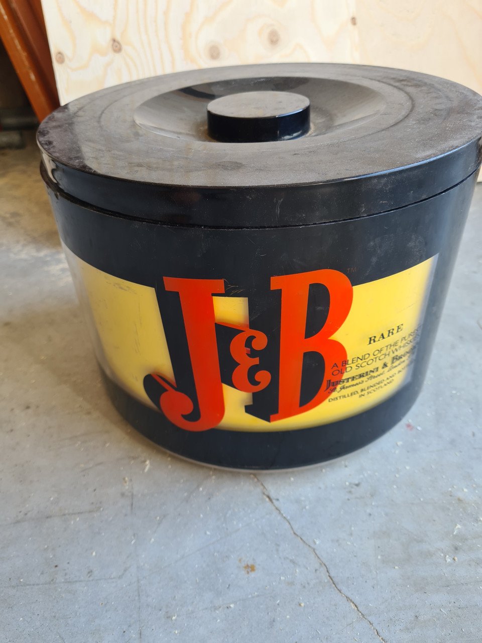 Ijsemmer  groot J&B