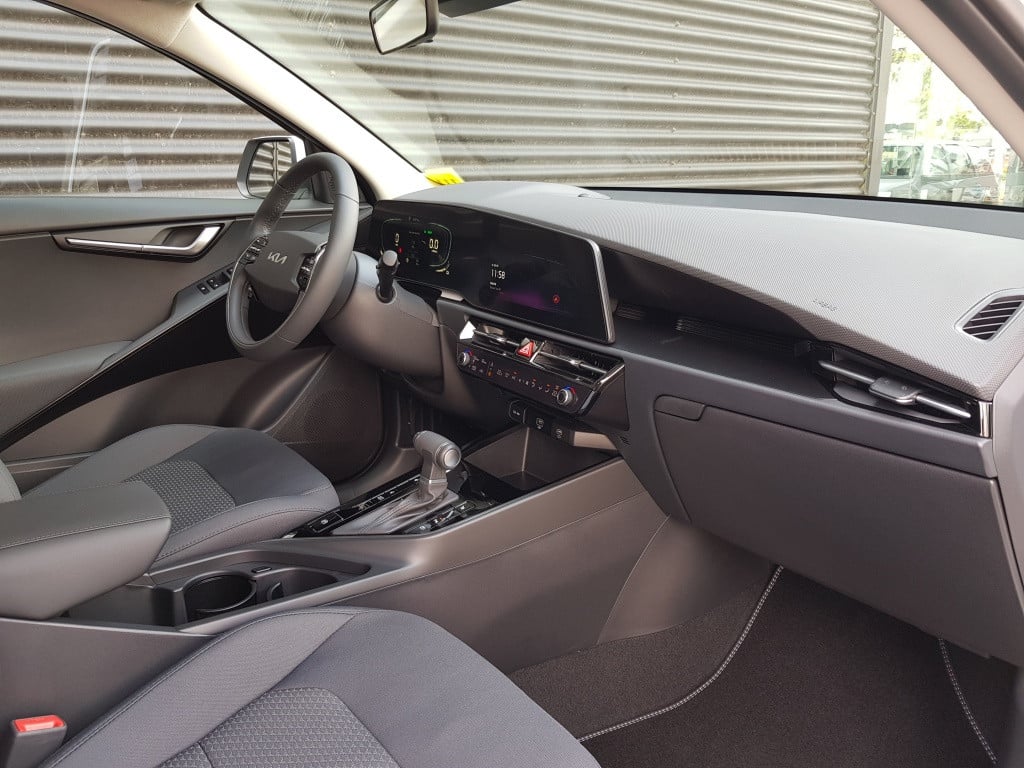 Kia Niro hybrid edition 7 verkocht