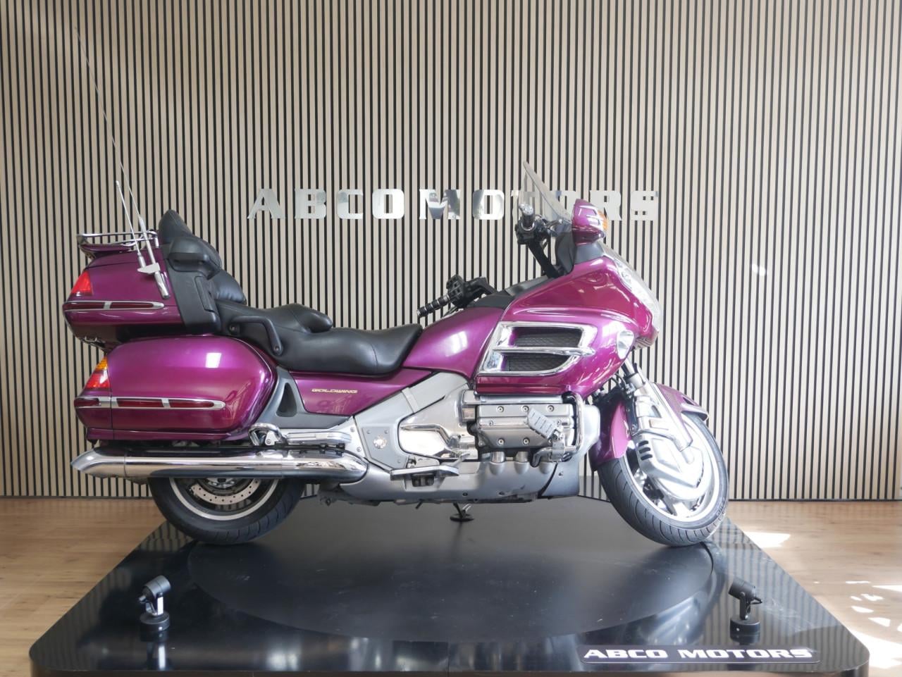 HONDA GL 1800 GOLDWING
