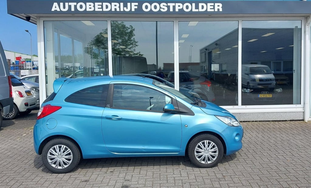 Ford KA 1.2 titanium