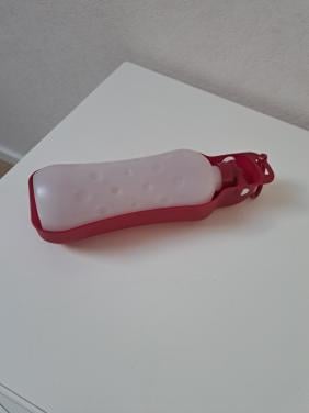 NIEUWE DRINKFLES VOOR DE HOND
