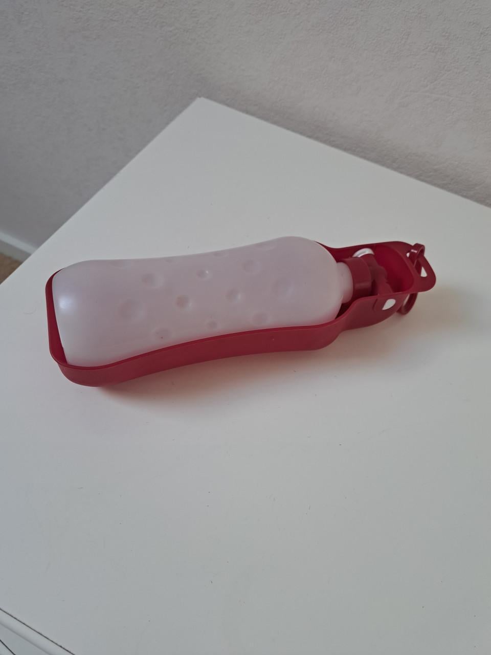 NIEUWE DRINKFLES VOOR DE HOND