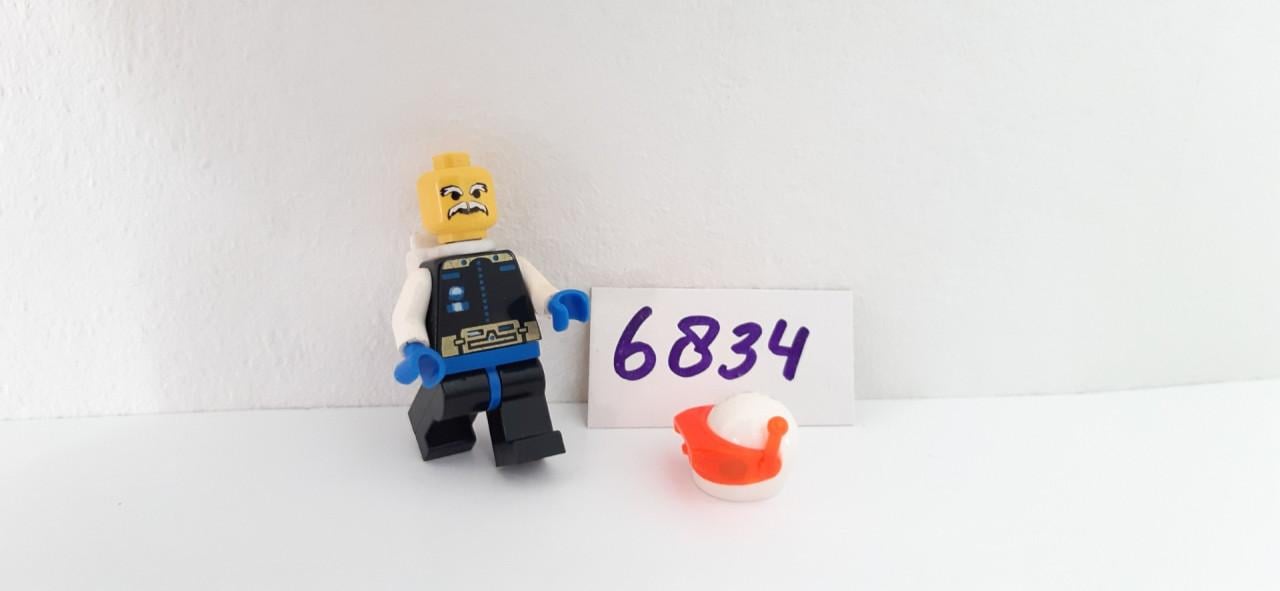 Lego 6834 ice planet celestal sled met Ice Planet Chief