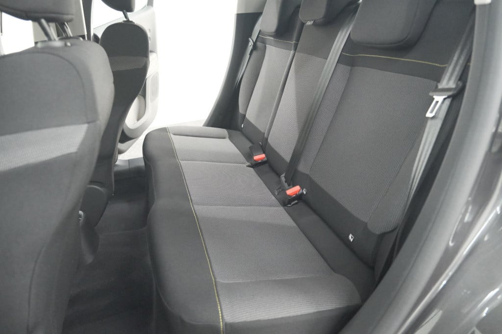 Citroen C3 puretech 82 c-series | navigatie | climate control | apple carpl