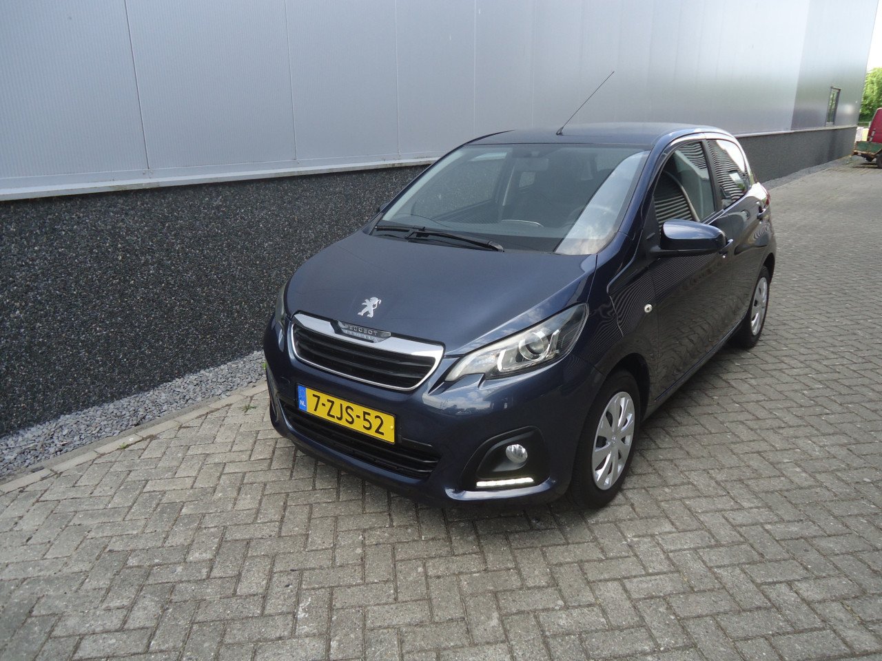 PEUGEOT 108 1.0-12V 5DRS ACTIVE