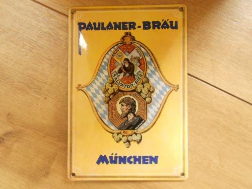 Emaille reclamebordje Paulaner bier.