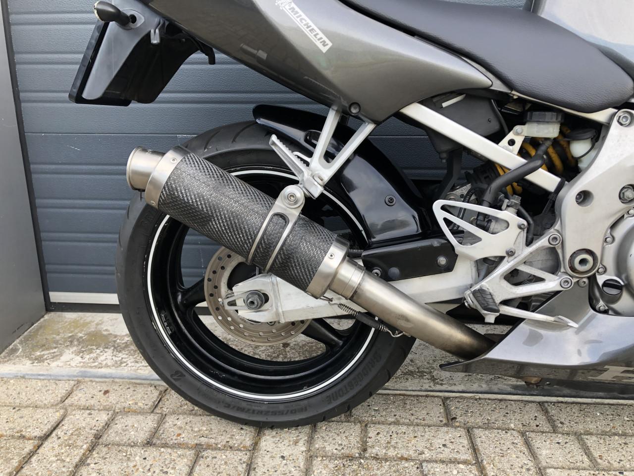 ***VERKOCHT*** Honda CBR600 uit 2003, sportdemper €2450.-