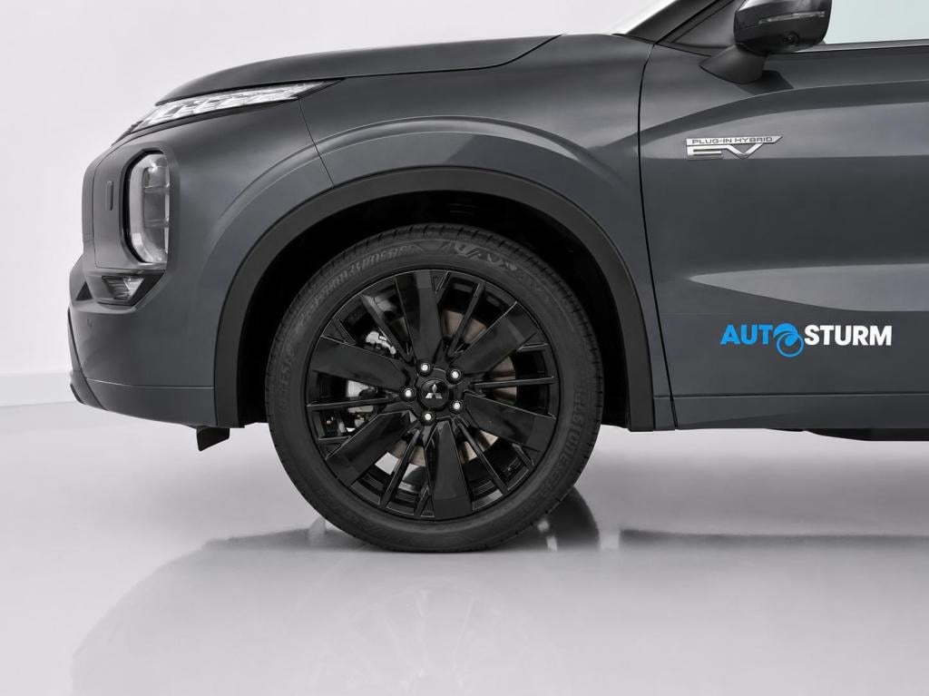 Mitsubishi Outlander 2.4 phev black edition