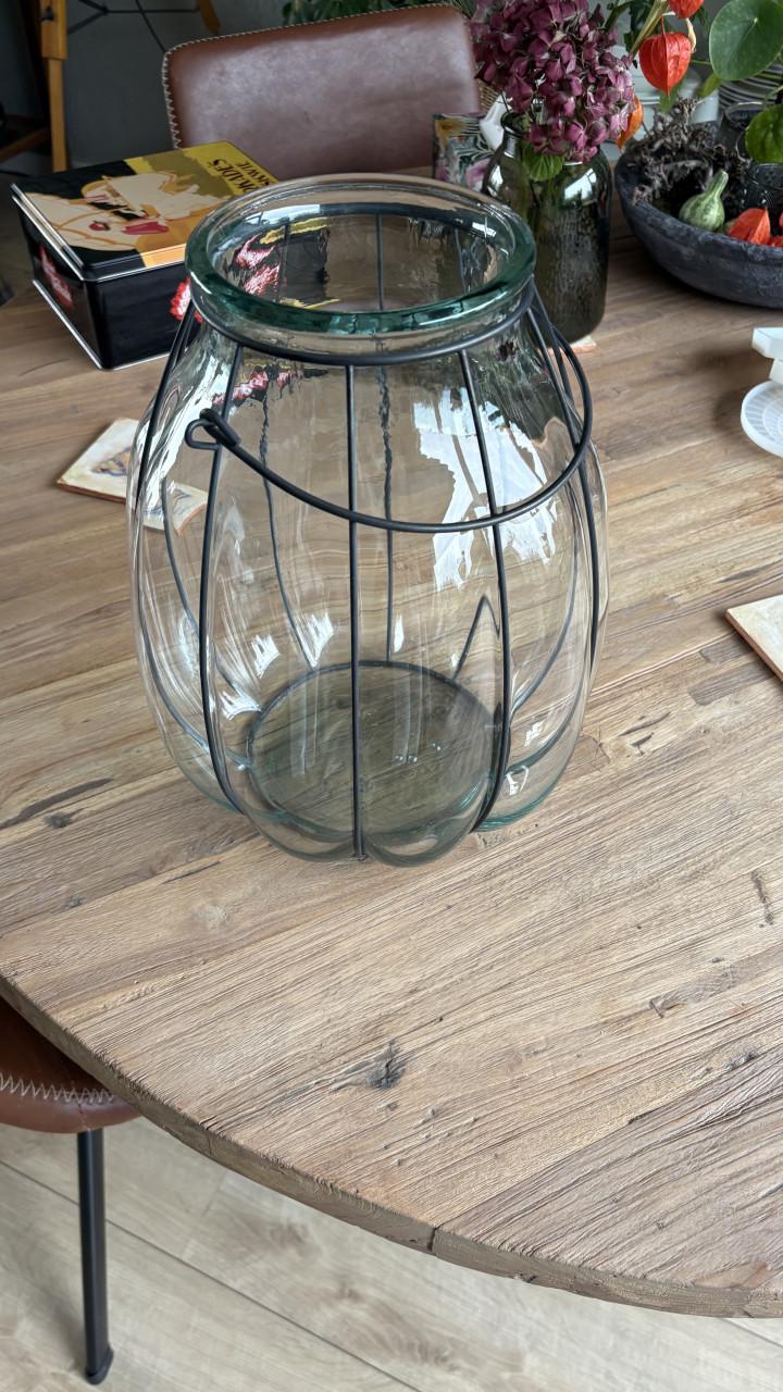 Mooie Vaas/ windlicht met metaalframe