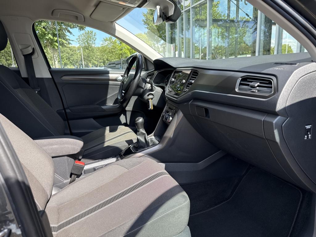 Volkswagen T-roc 1.0 tsi style | adapt. cruisec. | navi | carplay | pdc