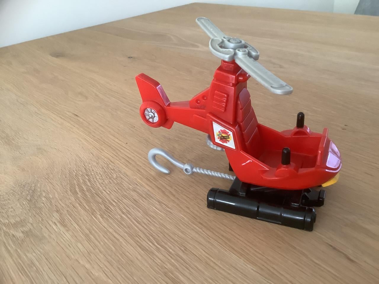 Fisher Price - little people Reddingsheli