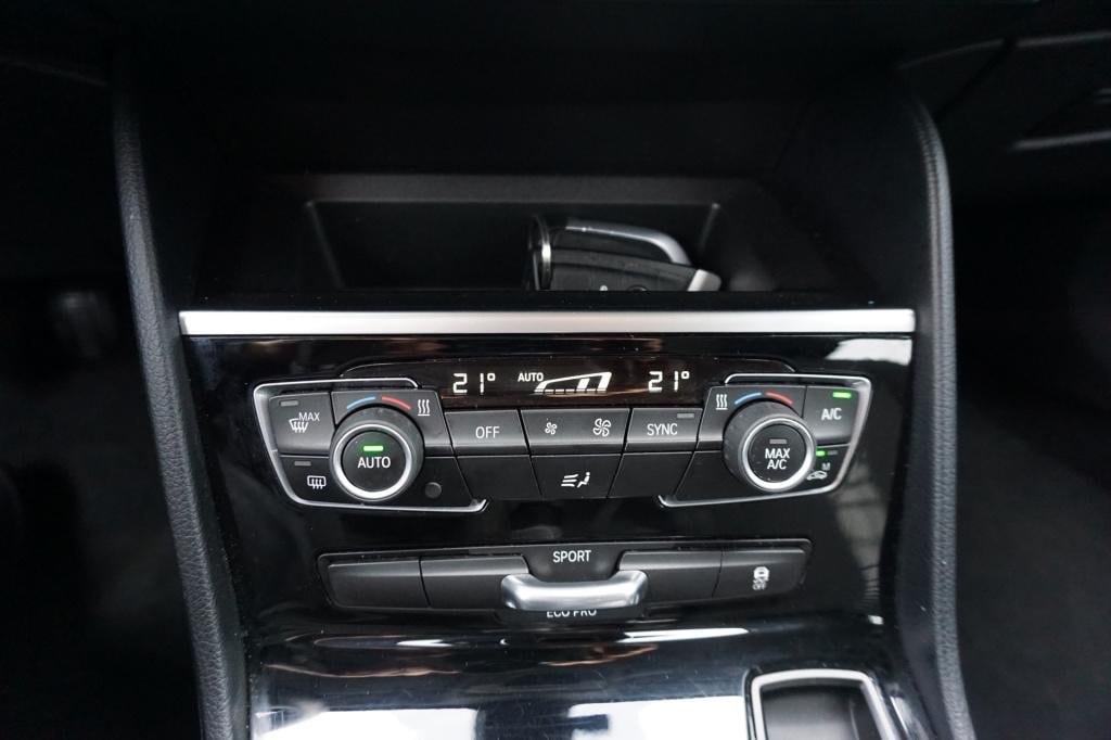 BMW 2-serie active tourer 218i centennial executive climate / navi / cruise