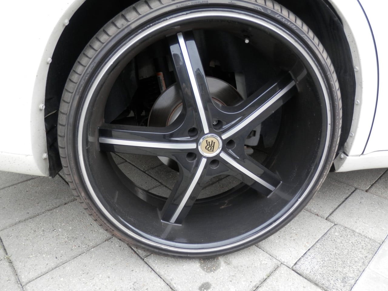 Auto Garant Biedt Aan: Chrysler 300c Special Edition