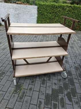 Vintage Postkar / sorteerwagen / display