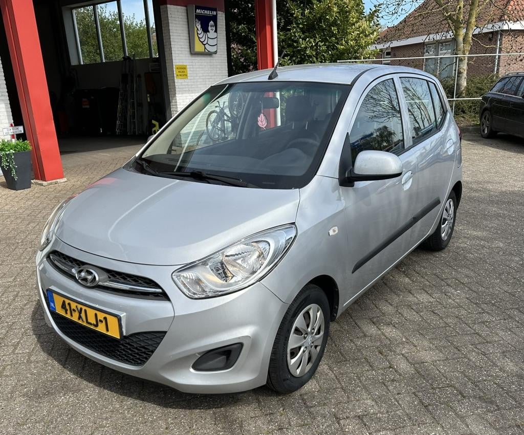 Hyundai I 10 1.1i i-drive