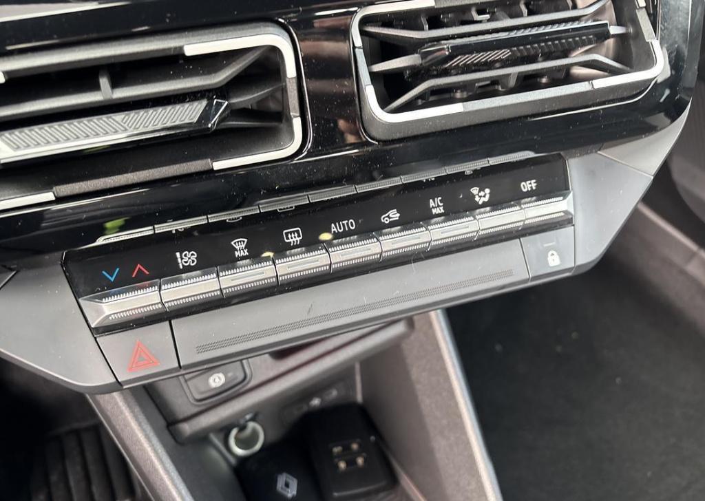 Renault 4 comfort range iconic 52 kwh - pack advanced driving assist