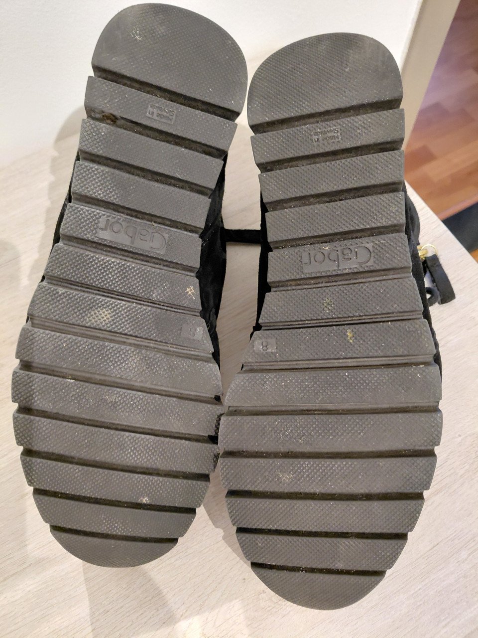 Zwarte suède schoenen