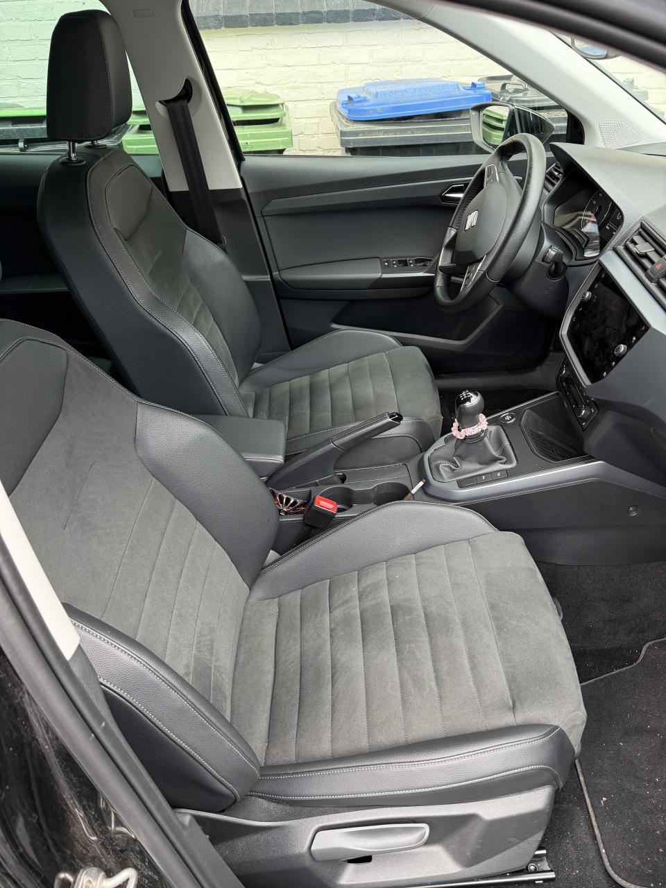 Te Koop: SEAT Arona 1.0 TGI – Zwarte uitvoering – CNG & Benzine