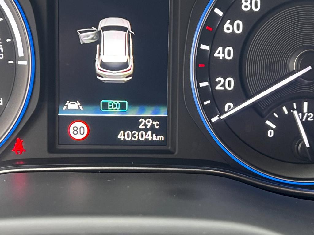 Hyundai Kona 1.6 gdi hev premium two tone, leer, camera, head up display en
