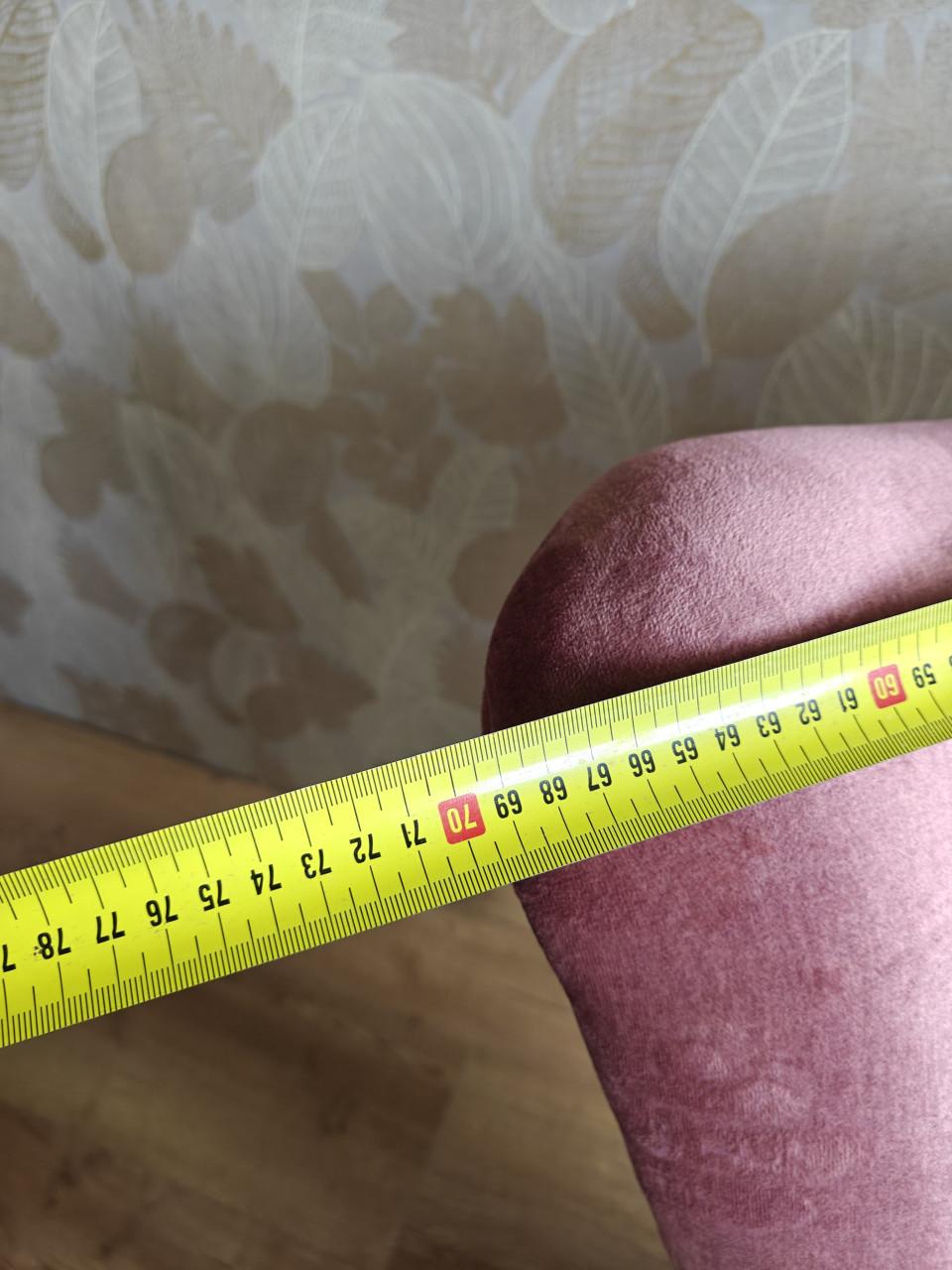 Grote roze oorfauteuil in zeer nette staat!