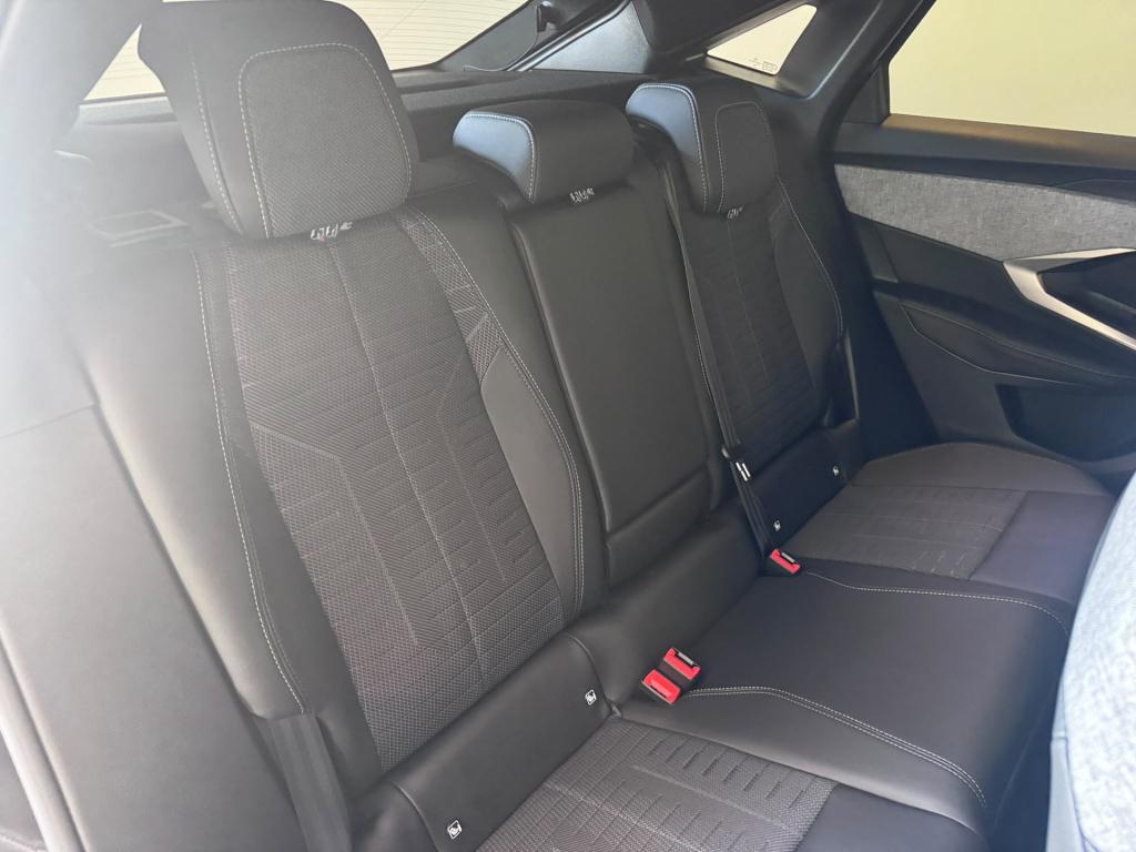 Peugeot E-3008 gt 73 kwh