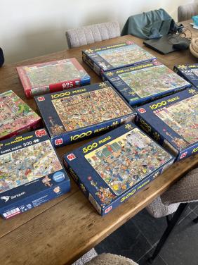 Puzzels van Haasteren 1000 en 500Stukjes Totaal 9 puzzels