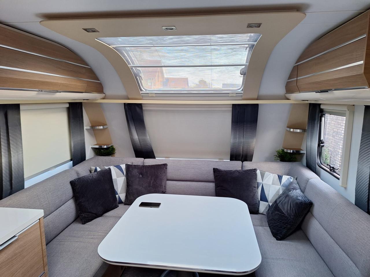 Adria Adora 594UP