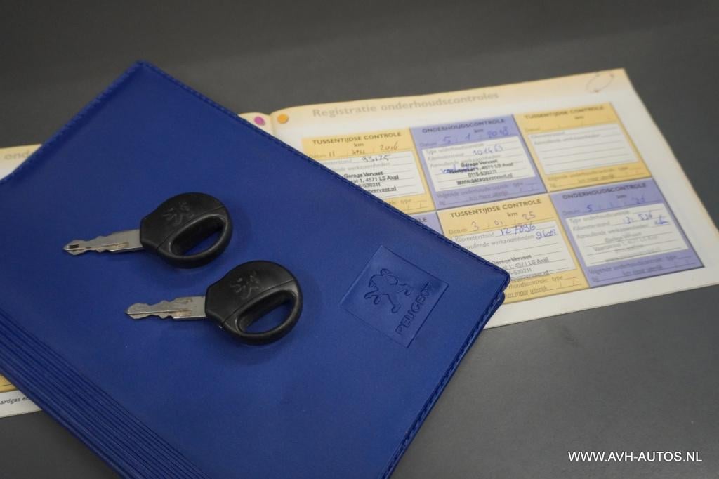 Peugeot 206 cc 1.6-16v quiksilver