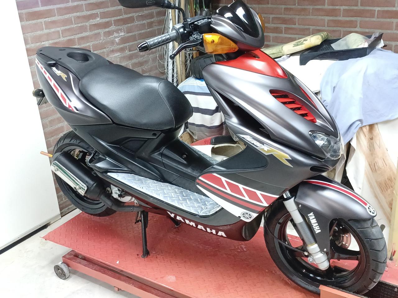 YAMAHA AEROX KAPPENSET ORIGINEEL.!
