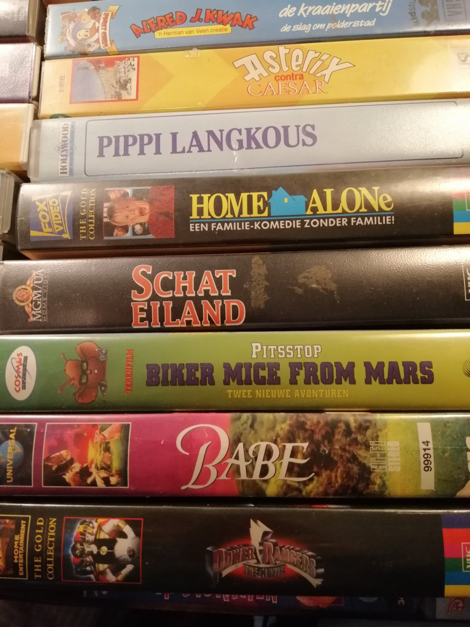 VHS (disney) films 110 stuks voor 25 euro!