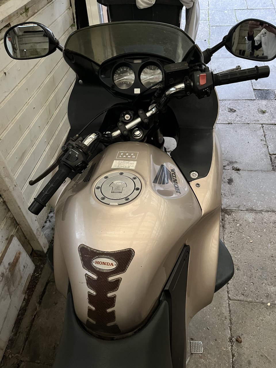 Motor